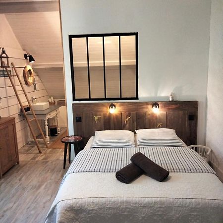 Chambre Telma 2 Pers Avec Piscine "Mon Lit Au Pre" Couples Ou Femmes Seulement Pontours Exteriör bild